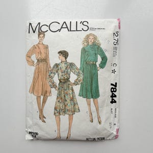 1981 McCall's 7844 Sewing Pattern – Women's Puff Sleeve Dress – Size 8 Bust 31.5 in – Cut and Complete