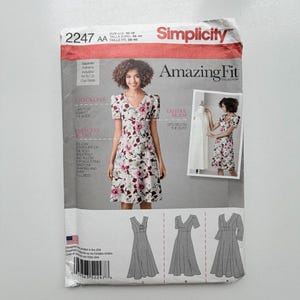 2014 Simplicity 2247 Amazing Fit Sewing Pattern – Misses’ Dresses (Sizes 10-18) – Uncut and Factory Folded