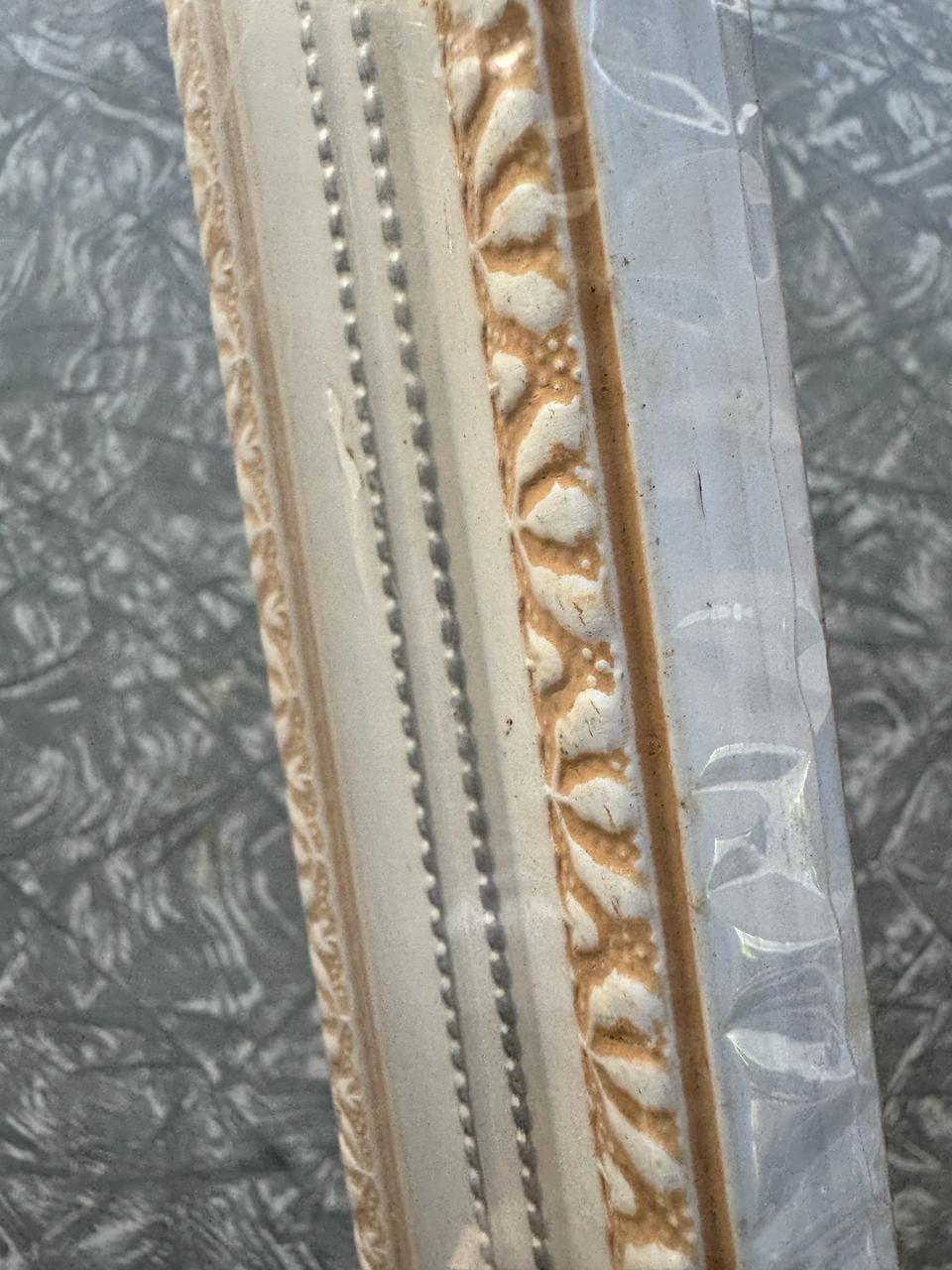 1970s Vintage Gallery Picture Frame Kit – Ornate White Trim (056
