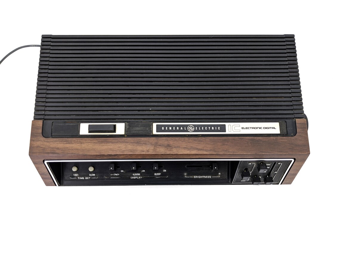 Vintage GE Am/FM Digital Alarm Clock Radio with Red LED Etsy