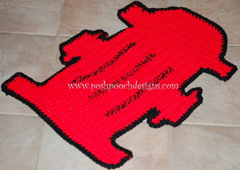 Instant Download Crochet Pattern Fire Hydrant Dog Rug Pet mat Dog Blanket , Wall Decor image 2