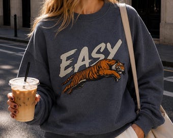 Sudadera Easy Tiger, cuello redondo con estampado de tigre vintage, regalo retro para amantes de los animales, sudadera de tigre, jersey de vaquera, suéter western.