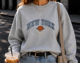 New York Basketball Sweatshirt, Varsity Crewneck, Gildan Crewneck, New Yorker Sweatshirt, New York Lover Gift, NYC Shirt for Women, NYC Gift
