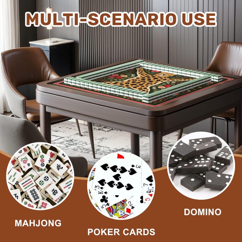 Pu&ograve; includere: Un tavolo da mahjong marrone scuro con un motivo leopardato, circondato da tessere verdi e bianche. L'immagine mostra anche tessere da mahjong, carte da gioco e domino. Il testo "MULTI-SCENARIO USE" &egrave; visualizzato in alto.