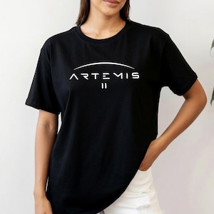 Camiseta de la misión de aterrizaje Artemis II, camiseta con estampado de la superficie lunar, camiseta de regalo para amantes del espacio.