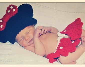 Crochet Minnie Mouse Outfit (beanie/hat, diaper cover, Mary Jane booties)