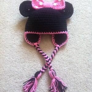 Crochet Minnie Mouse Beanie/Hat image 4