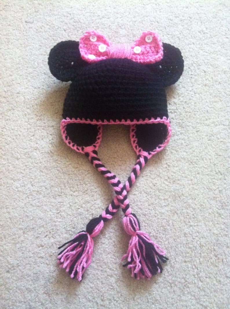 Crochet Minnie Mouse Beanie/Hat image 4