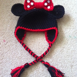 Crochet Minnie Mouse Beanie/Hat image 2