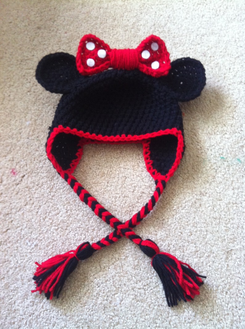 Crochet Minnie Mouse Beanie/Hat image 2