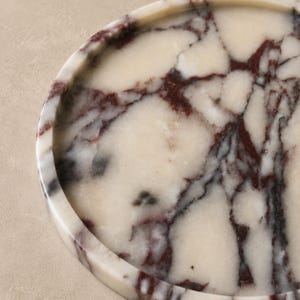 Viola Marble Round Scallop Tray | Luxury Stone Catchall | Jewellery & Vanity Dish