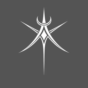 Könnte beinhalten: Weißes abstraktes Design auf dunklem Grauton. Das Design zeigt ein zentrales vertikales Element mit einer Raute, einer Halbmondform und mehreren spitzen Linien, die nach außen strahlen und ein symmetrisches Muster erzeugen.