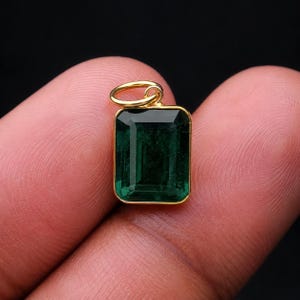 Handmade 18k Gold Emerald Charm Pendant - Dainty Gemstone Jewelry