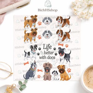 Peut inclure: Impression carrée blanche avec des illustrations de chiens de dessin animé, des empreintes de pattes et des graphiques d'os. Le texte "Life is better with dogs" est centré. Les chiens sont de différentes couleurs et races.