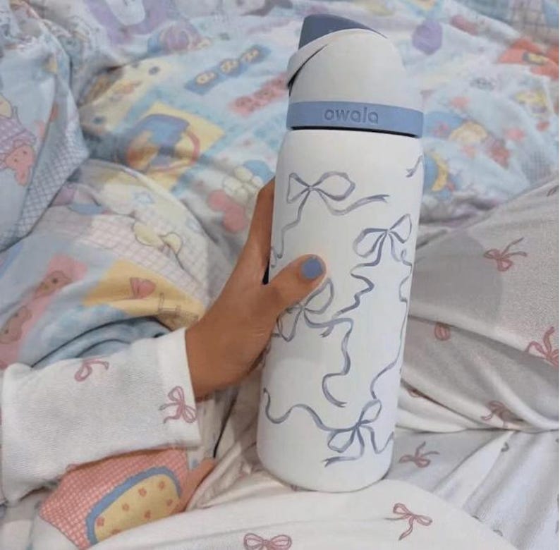 32oz Stainless Steel Owala Water Bottle Engraved with Blue Bow Designs, Leakproof Pop-Up Lid, Personalized Gift for Women