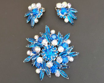 Vintage DeLizza & Elster Juliana Blue Rhinestone Brooch and Earring Set