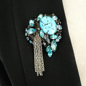 Alice Caviness Brooch - Etsy