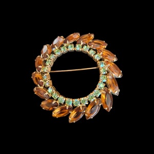 Vintage Rhinestone Circle Brooch Pin