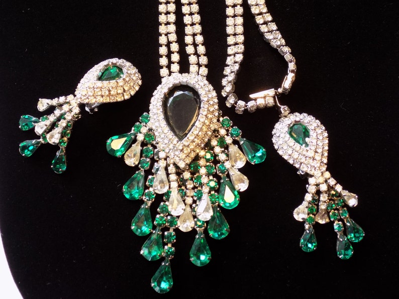 Necklace & Earring Set Emerald Green and Clear Rhinestone | Etsy