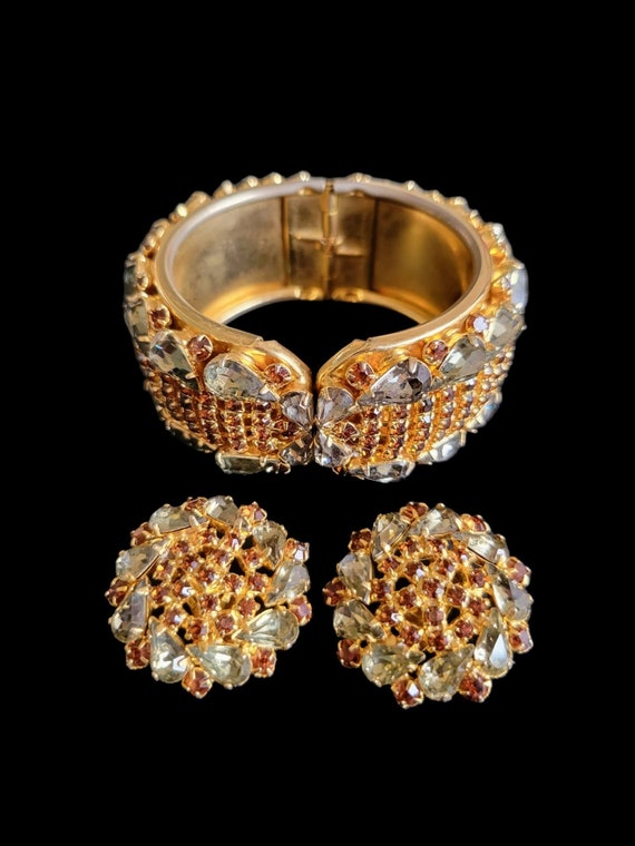 Wide Glitzy Vintage Rhinestone Hinged Clamper Brac