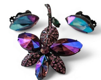 Vintage Hollycraft Rhinestone Flower Brooch & Earring Set