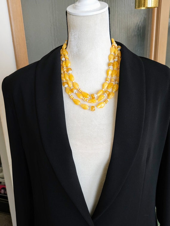 Vintage Butterscotch Yellow and White Beaded Trip… - image 2