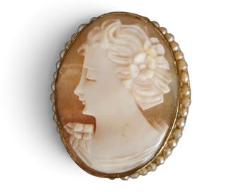 Vintage 12KT Gold Filled Cameo Brooch Pendant