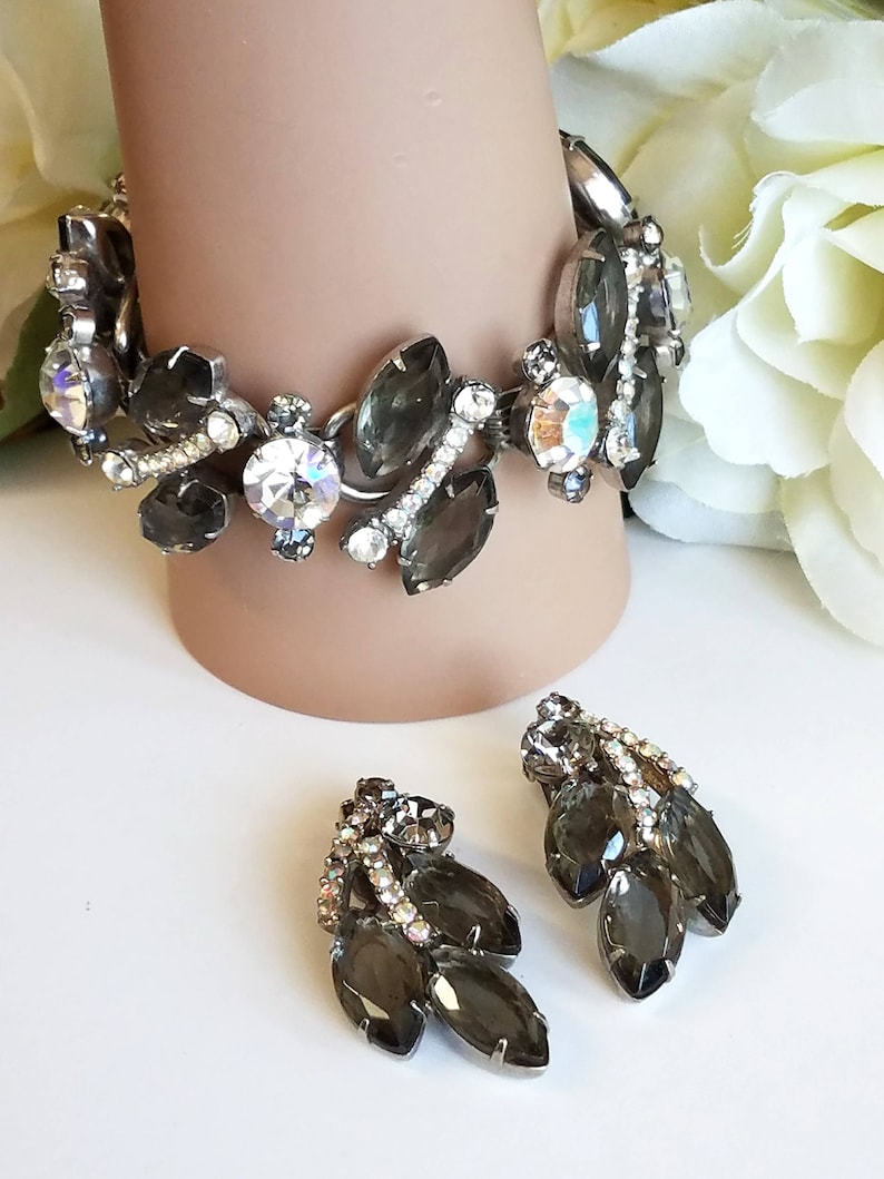 D and E Juliana Jewelry Vtg 5 Link Bracelet Black Diamond Smokey Gray /& AB Rhinestones Juliana Rhinestone Bracelet and Earring Set
