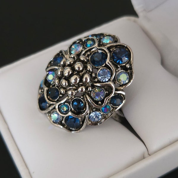 Vintage Hollycraft Signed Blue Rhinestone Flower Cocktail Ring Statement Ring