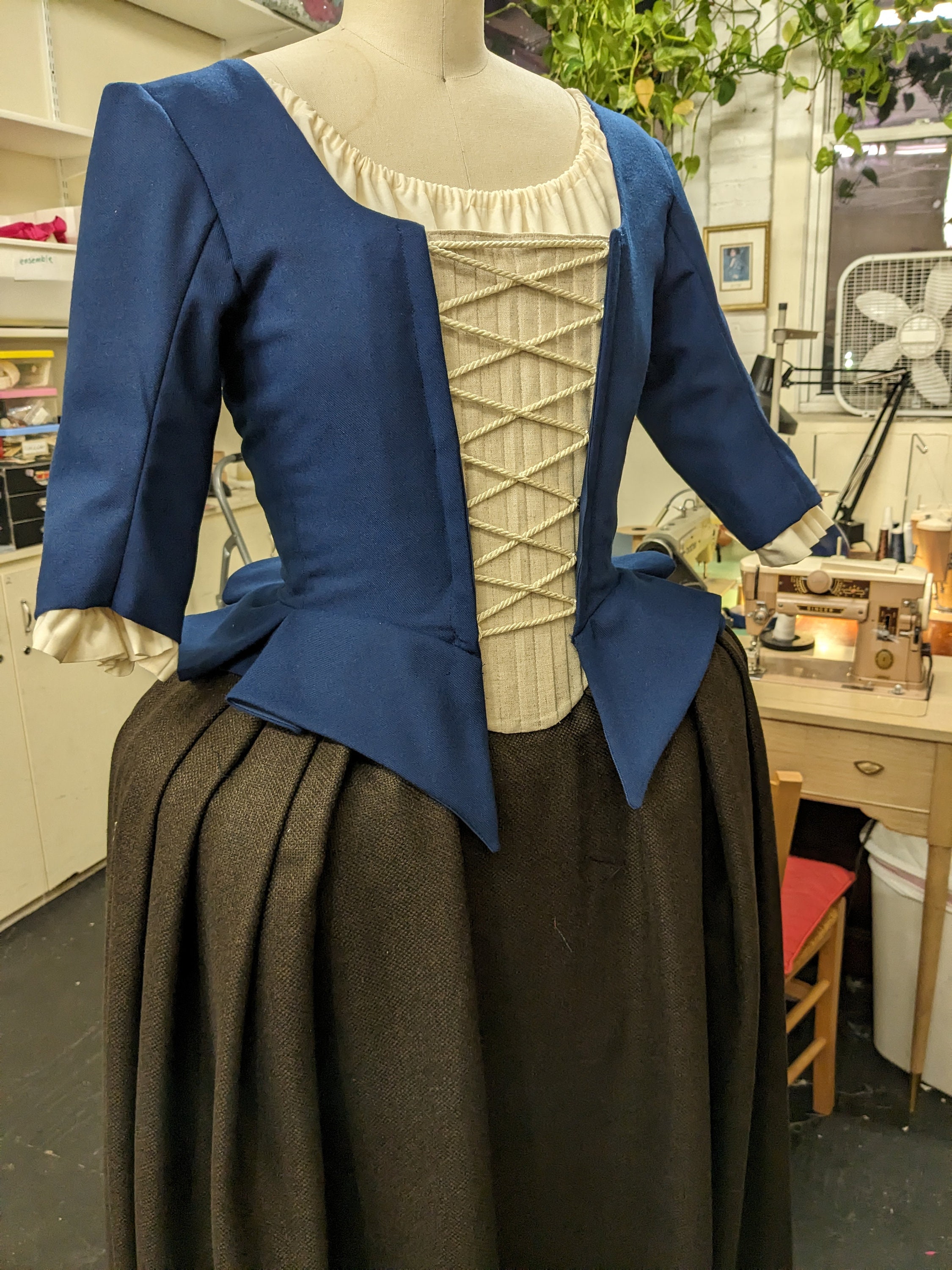 claire fraser green dress 18th century dress in blackwatch tartan plaid | outlander costume | 1700s dress
