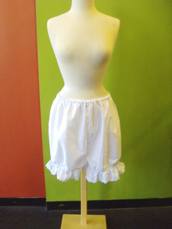 bloomers under short dress Bloomers to be worn under full skirts