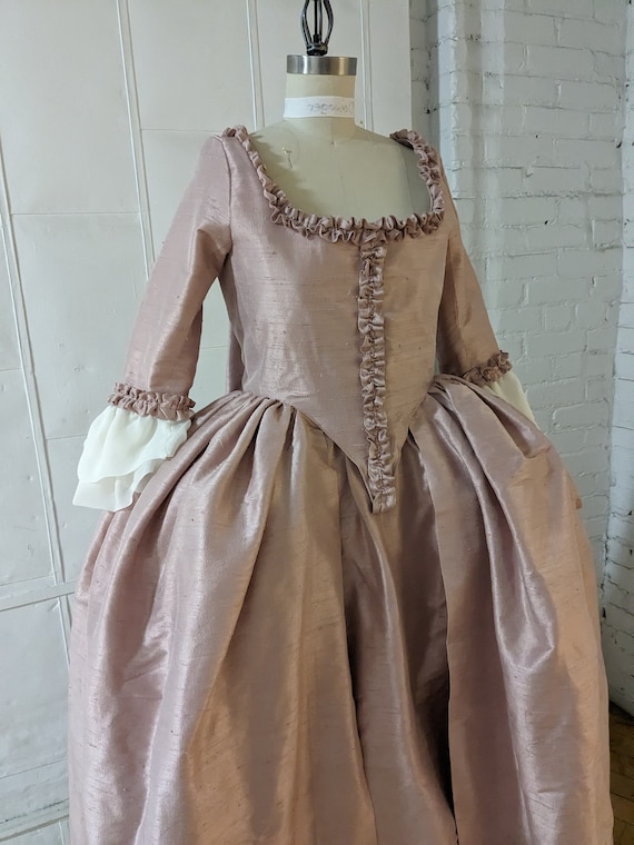 Robe Francaise / 18th century / Saqueback /Marie Antoinette gown