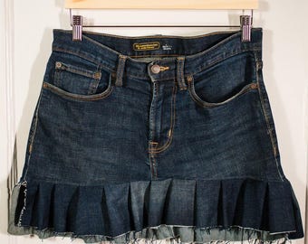 One of a Kind Dark Blue Denim Ruffle Mini Skirt. Size 32