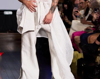 One of a Kind Ribbed Textured White Wide Leg Pants With Waist Tie and Sash Waist Size 40