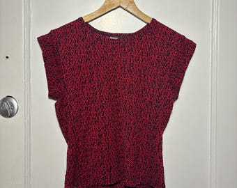 90s Guess Jeans Monogrammed Stretchy Small Short Sleeve Shirt