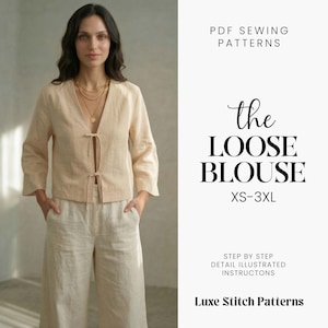 Può includere: Set di tre vasi in ceramica bianca con texture a coste. I vasi variano in altezza: circa 25 cm, 20 cm e 15 cm. Design semplice e moderno.