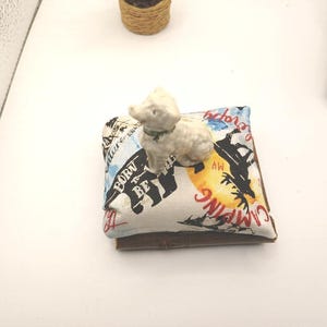 Miniature Doll House Log cabin Pet bed Camping Theme