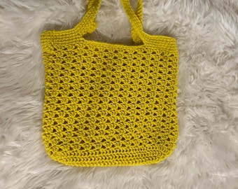 Bolso de crochet hecho a mano: bolso de hombro minimalista y holgado
