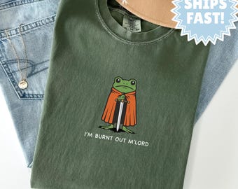 Komfort Farben Frosch Ritter Shirt, trendiges lustiges DnD T-Shirt, Renaissance Faire Frosch Tee Geschenk für Sie oder Ihn, Unisex stilvolles Gamer Grafiktop