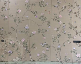 Ręcznie malowana tapeta ścienna z jedwabiu Slub Silk Chinoiserie | Kwiatowo-botaniczna sztuka ścienna | Luksusowy, niestandardowy panel ścienny