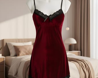 Aksamitna koronkowa koszula nocna dla kobiet, sukienka typu babydoll z dekoltem w serek, elegancka bielizna nocna