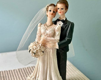 Vintage "WEDDING CAKE TOPPER"  Bride and Groom With Lots of Detailing - Centerpiece - Reception - 4 1/2" tall So Very Pretty!