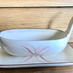 Vintage 60's GRAVY BOAT by WINFIELD Dragon Flower Design with Matching Holding Tray / Under Plate image 1