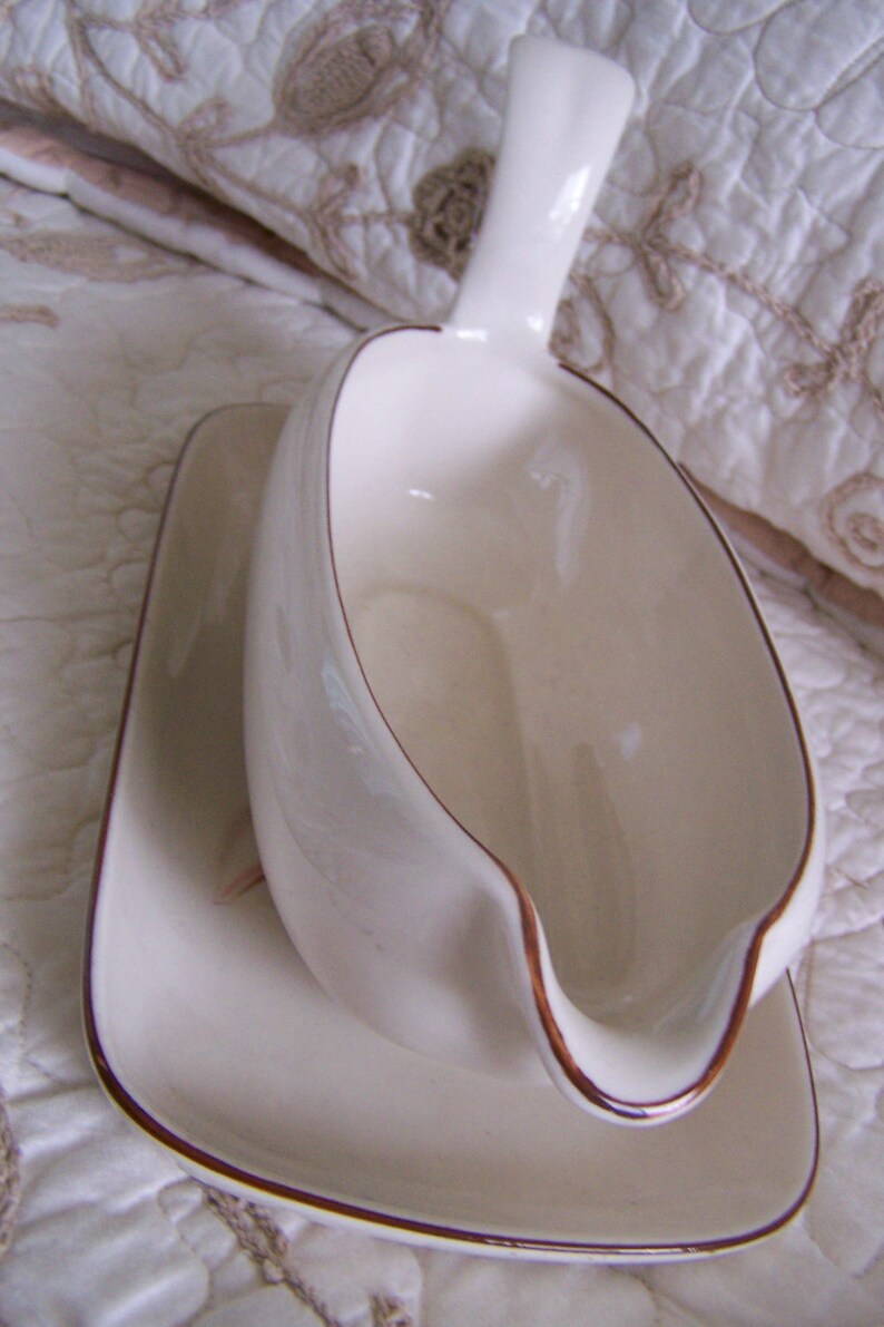 Vintage 60's GRAVY BOAT by WINFIELD Dragon Flower Design with Matching Holding Tray / Under Plate image 7