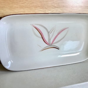 Vintage 60's GRAVY BOAT by WINFIELD Dragon Flower Design with Matching Holding Tray / Under Plate image 3