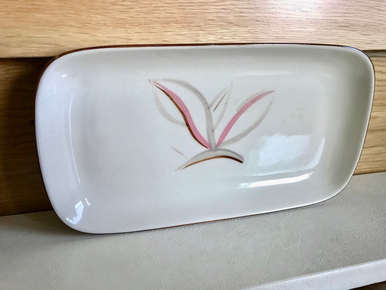 Vintage 60's GRAVY BOAT by WINFIELD Dragon Flower Design with Matching Holding Tray / Under Plate image 3