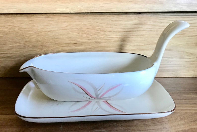 Vintage 60's GRAVY BOAT by WINFIELD Dragon Flower Design with Matching Holding Tray / Under Plate image 1