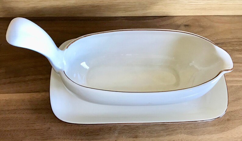 Vintage 60's GRAVY BOAT by WINFIELD Dragon Flower Design with Matching Holding Tray / Under Plate image 8