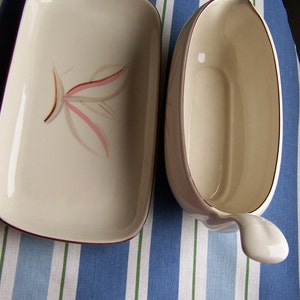 Vintage 60's GRAVY BOAT by WINFIELD Dragon Flower Design with Matching Holding Tray / Under Plate image 9