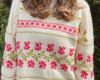 Pull Fleur - MOTIF DE TRICOT